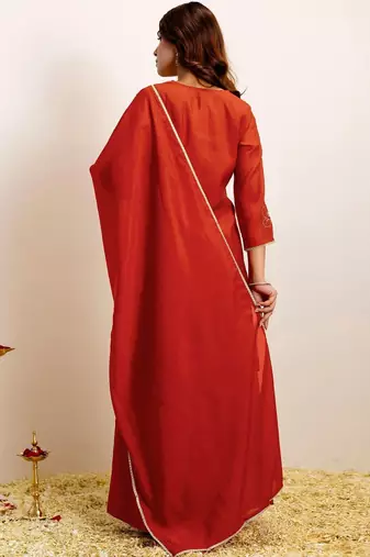 Women Floral Embroidered Regular Thread Work Kurta with Palazzos & With Dupatta