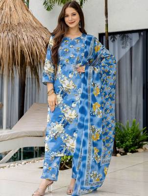 Women Floral Printed Regular Kurta with Trousers & With Dupatta 1