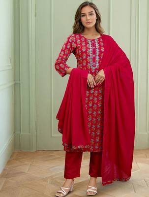 Women Ethnic Motifs Printed Straight Kurta with Trousers & Dupatta 7