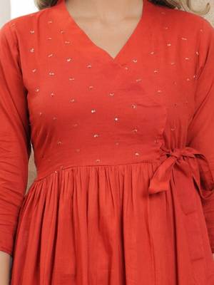 Floral Self Design V-Neck Anarkali Kurta With Trousers & Dupatta 3