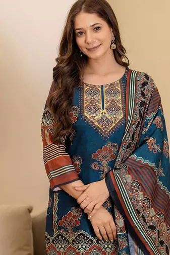 Women Ethnic Motifs Printed Kurta with Trousers & Dupatta