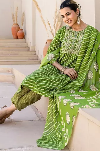 Women Embroidered Kurta with Trousers & Dupatta