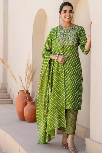 Women Embroidered Kurta with Trousers & Dupatta