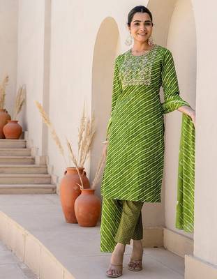 Women Embroidered Kurta with Trousers & Dupatta 3