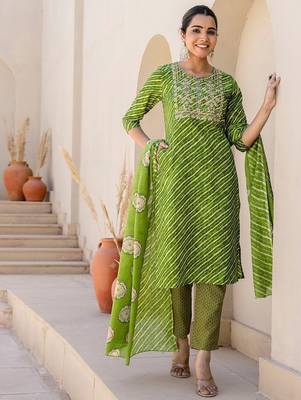 Women Embroidered Kurta with Trousers & Dupatta 4