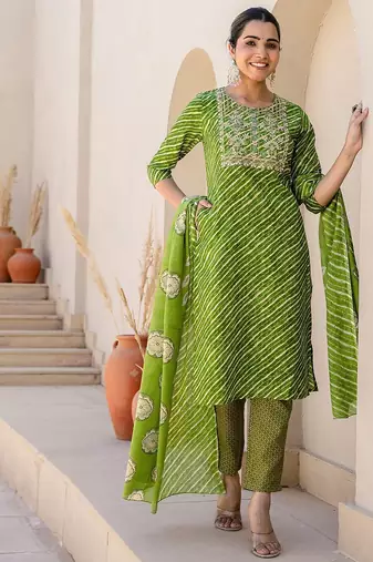 Women Embroidered Kurta with Trousers & Dupatta