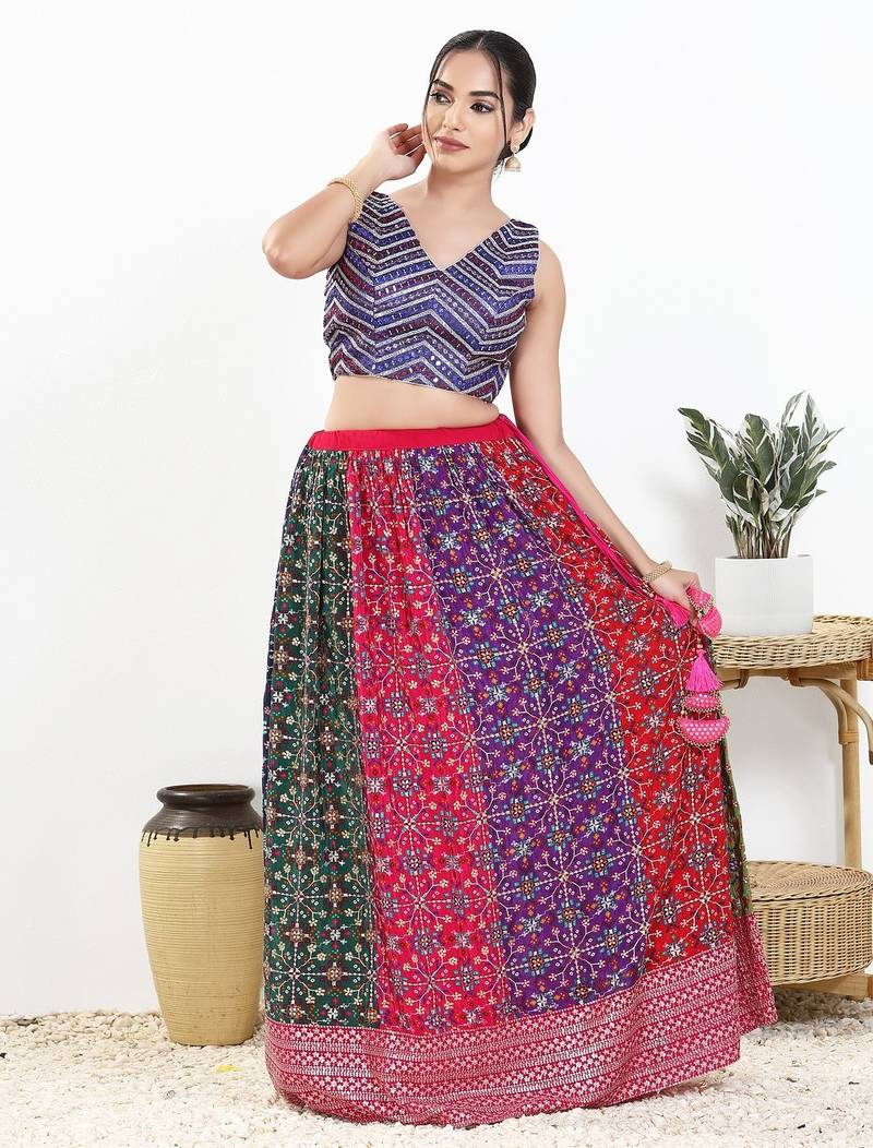 Women's silk padded back open sleeveless saree blouse