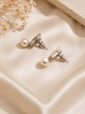 Silver plated elegant butterfly drop earrings 3