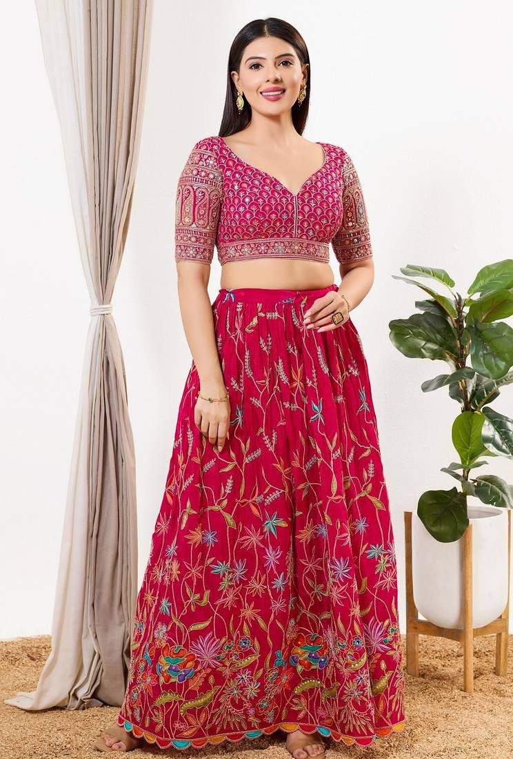 Women's silk padded back open elbow sleeves saree blouse