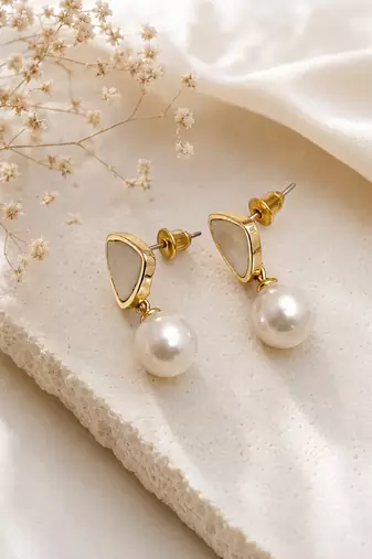 Anti tarnish contemporary  drop earrings