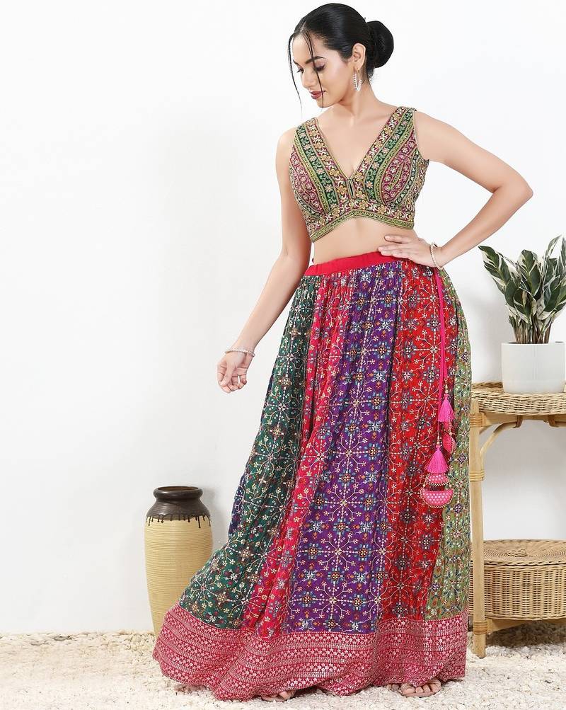 Women's georgette padded back open sleeveless saree blouse