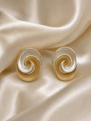 Anti tarnish spiral design stud earrings 2