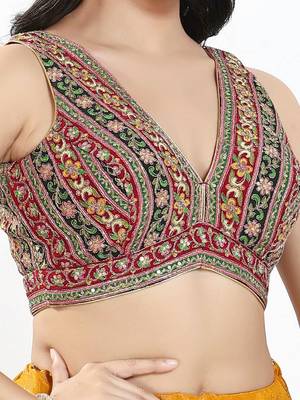 Women's georgette padded back open sleeveless saree blouse 3