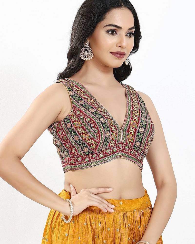 Women's georgette padded back open sleeveless saree blouse