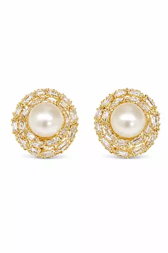 Anti tarnish circular cz stud earrings
