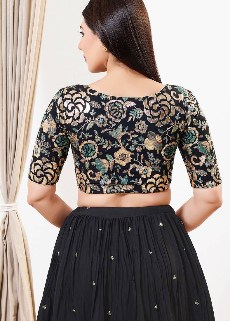 Women's silk padded front open elbow sleeves saree blouse