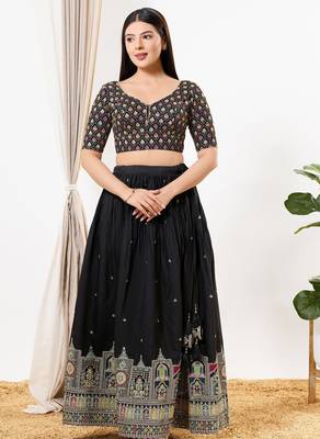 Women's silk padded back open elbow sleeves saree blouse 4
