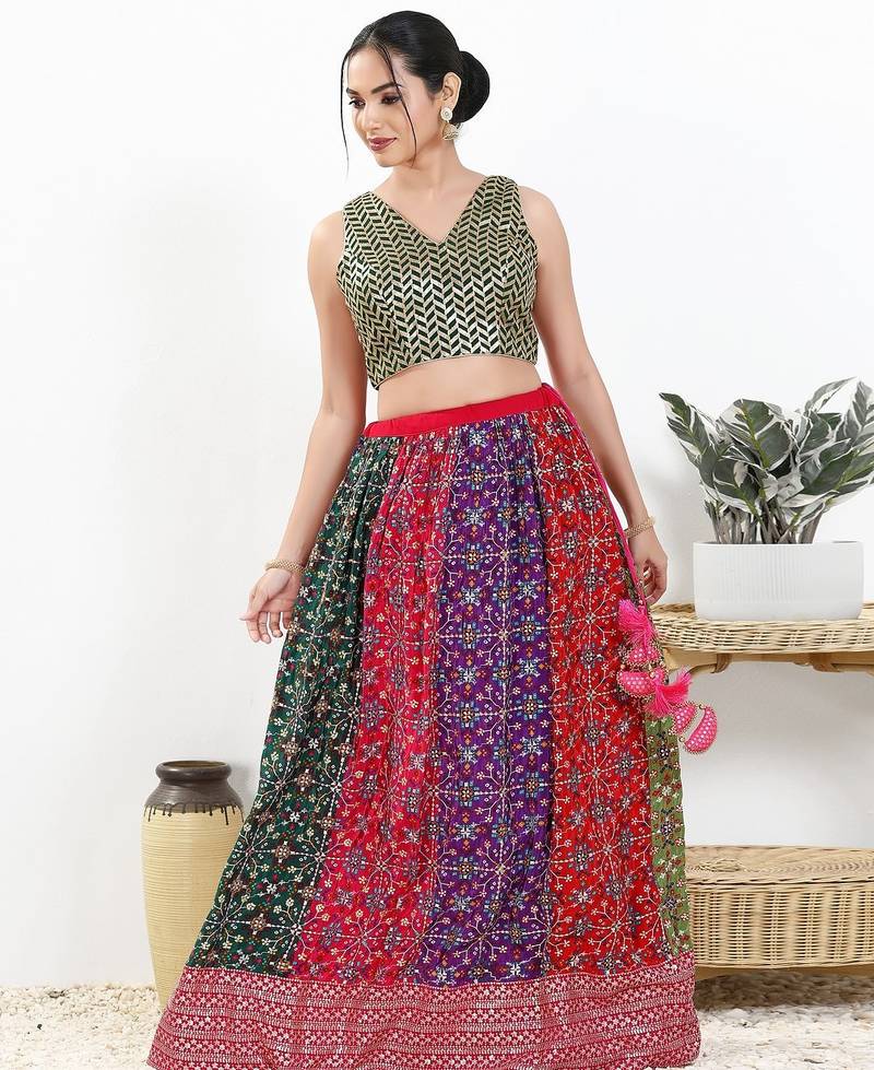 Women's silk padded back open sleeveless saree blouse
