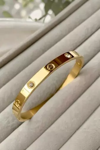 Anti tarnish gold plated classic rivet bangle bracelet