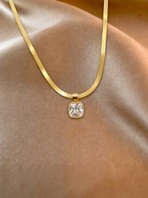 Anti tarnish square cut cz pendant necklace chain 4