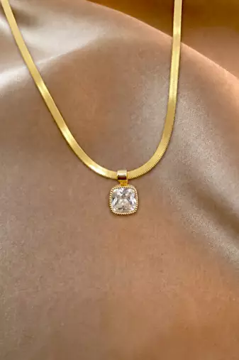 Anti tarnish square cut cz pendant necklace chain
