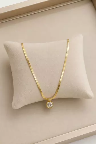 Anti tarnish square cut cz pendant necklace chain