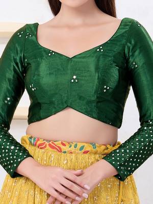 Women's gajii silk padded back open elbow sleeves saree blouse 4