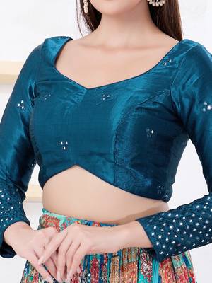 Women's gajii silk padded back open elbow sleeves saree blouse 4