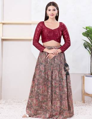 Women's gajii silk padded back open elbow sleeves saree blouse 5