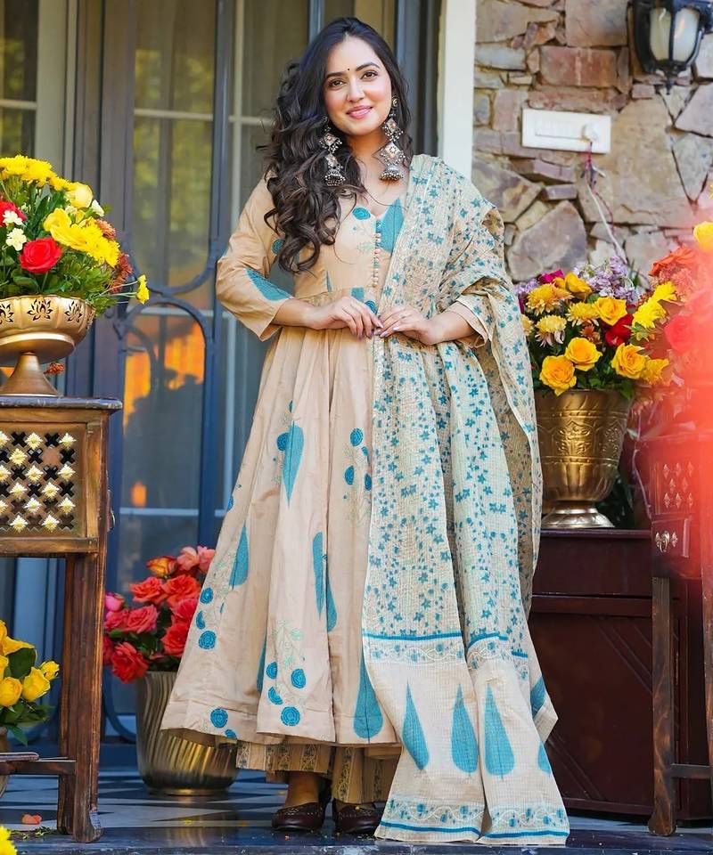 Cream floral printed silk blend fully flared anarkali suit