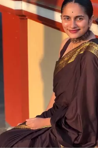 Coffee color art silk blend sarees with blouse