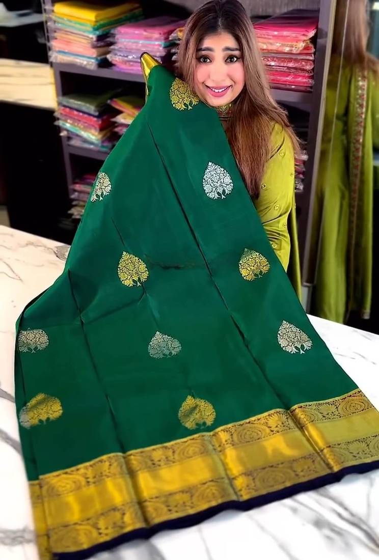 Green color art silk blend sarees with blouse
