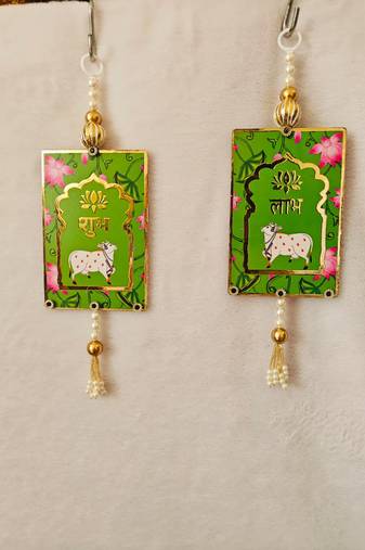 MDF Cow Shubh Labh Door Hanging | Diwali Decor Door Hanging Decor Hanging (Pack of 2) (Green)