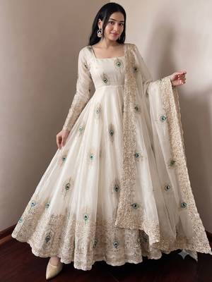 Women's cream embroidered anarkali gown kurti with pant & dupatta set 2