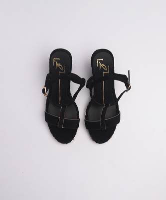 Black colorblocked velvet wedges heels 3