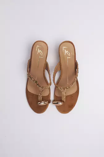 Gold colorblocked velvet embroidered heels