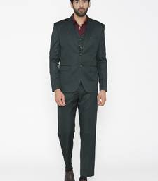 Men green solid single-breasted regular fit suit