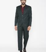 Men green solid single-breasted regular fit suit