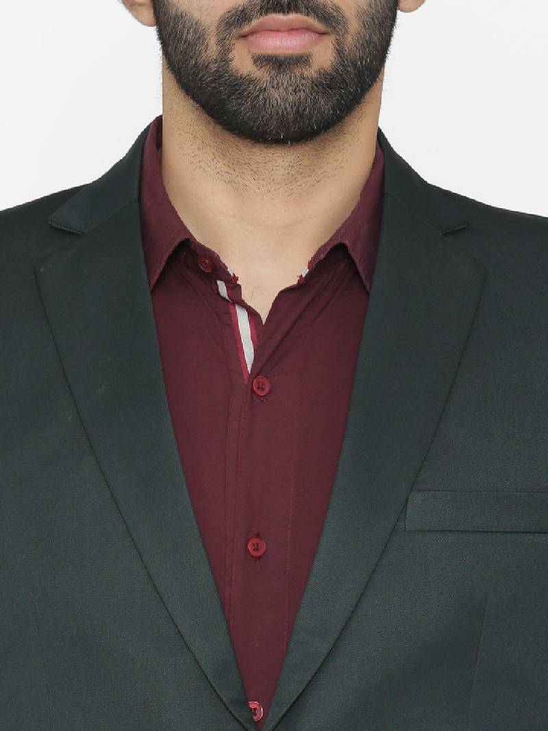 Men green solid single-breasted regular fit suit