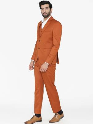 Men orange solid single-breasted regular fit party suit 3