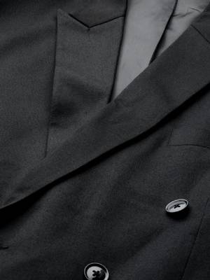 Men black solid slim fit double-breasted formal suit 2