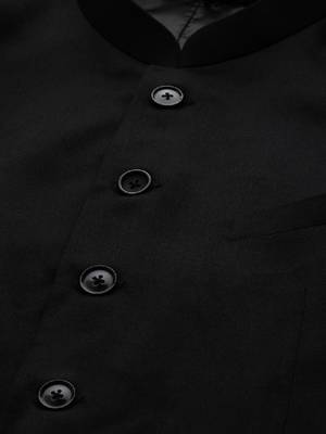 Men black solid slim fit bandhgala suit 2