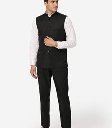 Men black solid two-piece formal suit