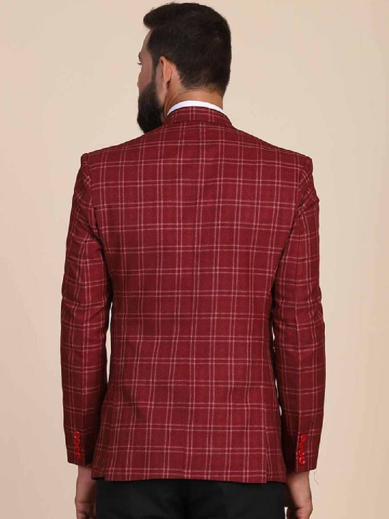 Men maroon checked 2-piece single breasted suit