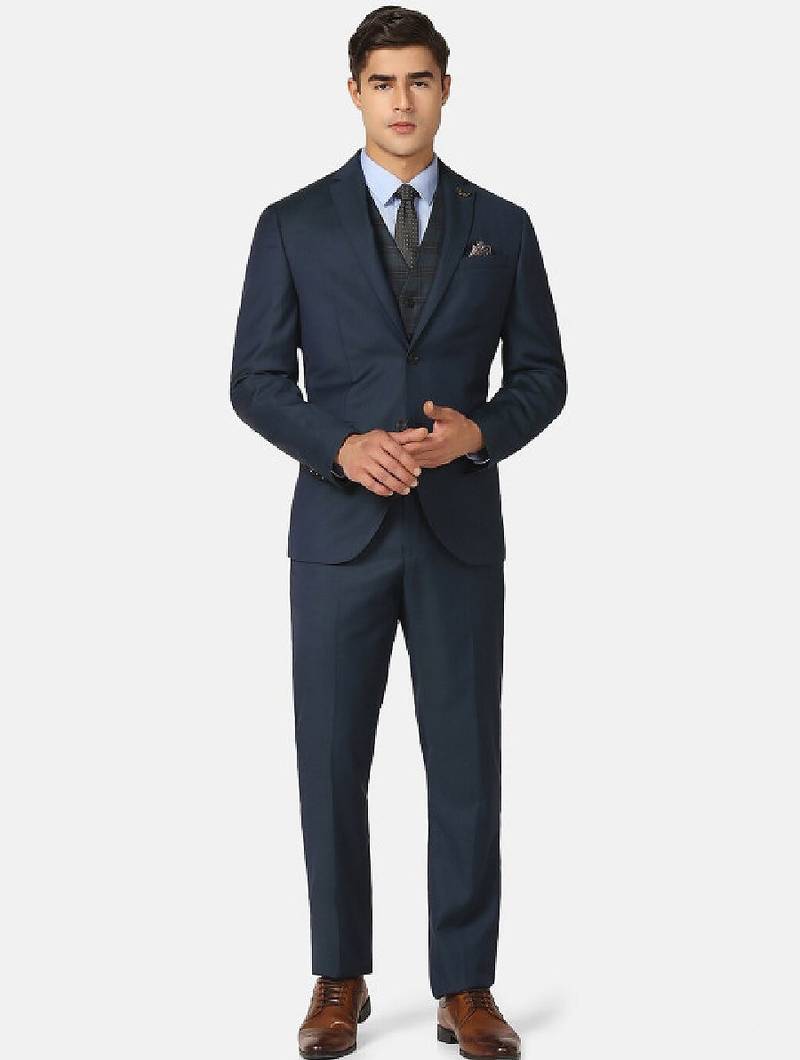 Men luxe slim fit formal suit