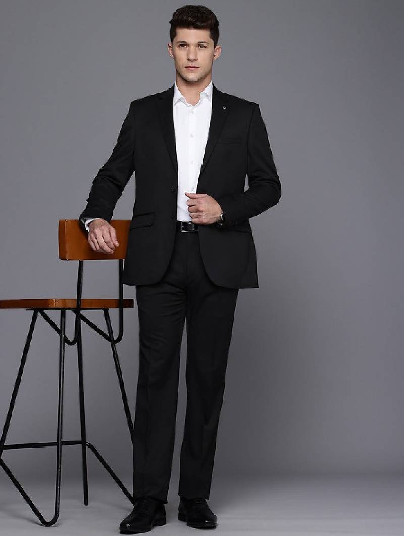 Single breasted formal blazer and trousers