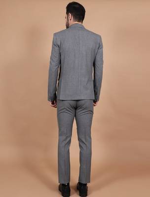 Single-breasted three-piece formal suit 4