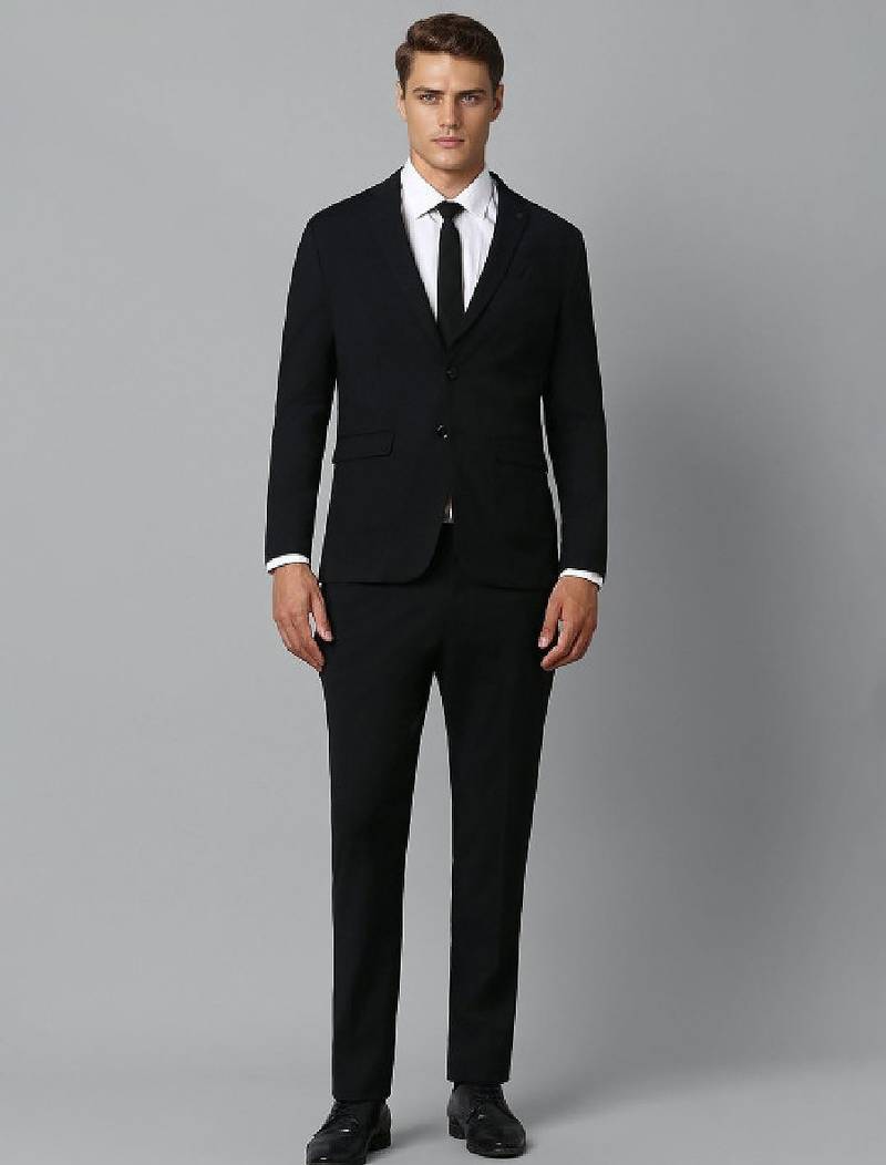 Single-breasted 2-piece slim fit formal suit