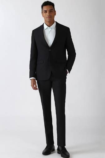 Slim-fit single-breasted two-piece formal suit