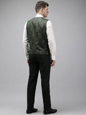 Single breasted slim fit 3-piece formal suit 3